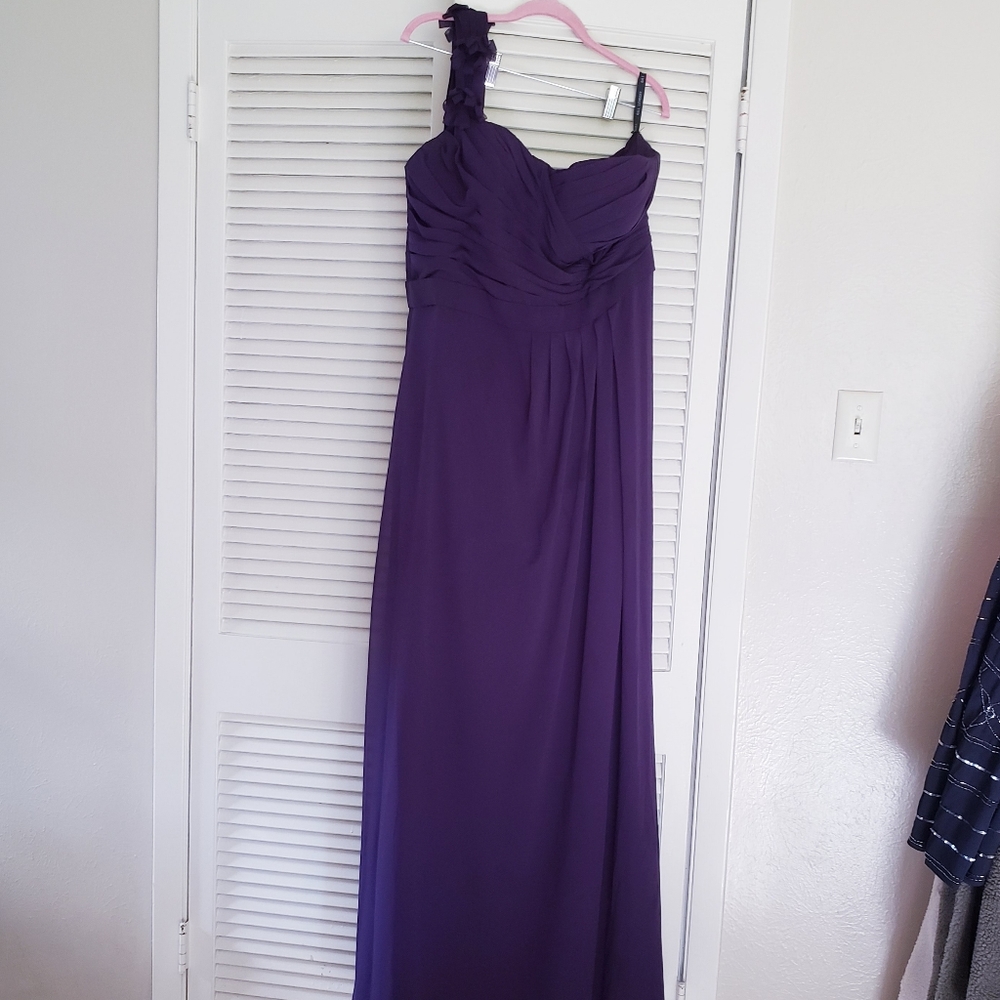 Bill Levkoff Purple One Shoulder Maxi Dress 22